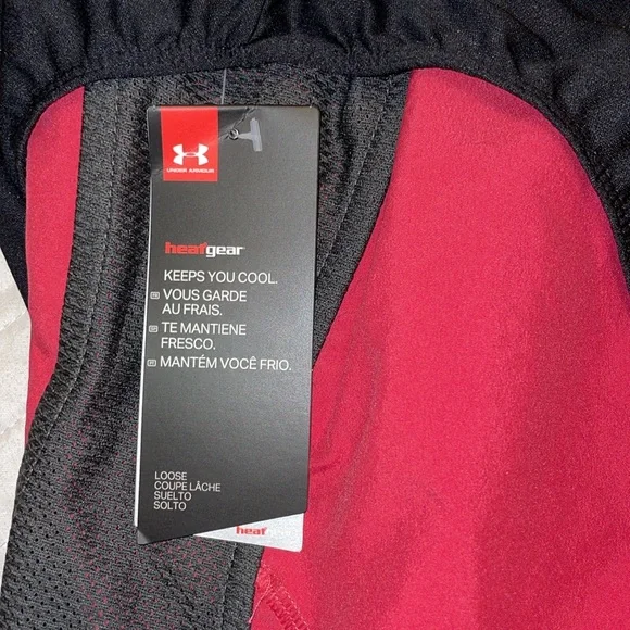 Under Armour NWT Light Red and Black Athletic Running Shorts Women’s Medium - Picture 6 of 8